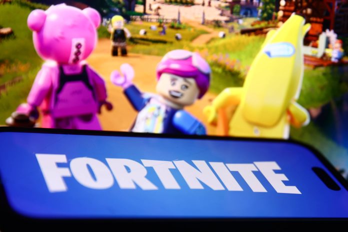 Apple Blocks Fortnite on iOS Worldwide After Epic Court Win